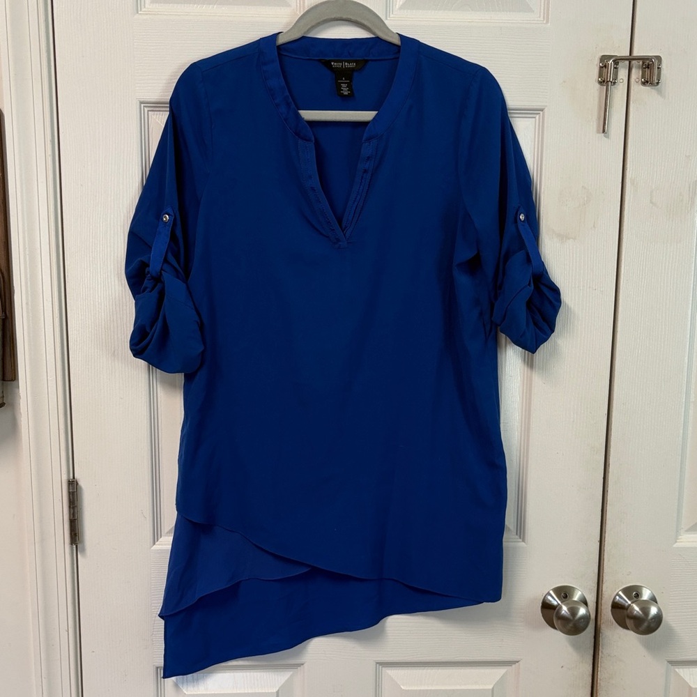 💜3/$15. White House Black Market Royal Blue Tunic Top